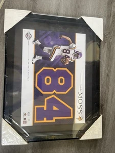 Camiseta Upper Deck Randy Moss 2004 colección números enmarcada # 84/135 nueva - Imagen 1 de 4