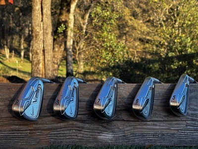 Hierros forjados Nike VRS 5-PW Nº 9 hierro rígido Dynalite dorado S300 acero tamaño mediano GP Foto 1 de 4