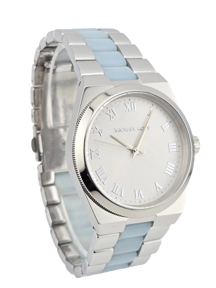 Reloj Michael Kors Channing MK6150 para mujer esfera plateada acento azul Foto 1 de 4