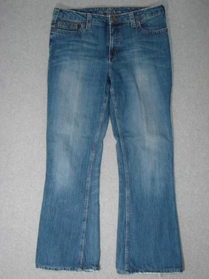 TF19458 **PURE COLOR** FLARE WOMENS JEANS sz31; NICE JEANS! - Image 1 of 4