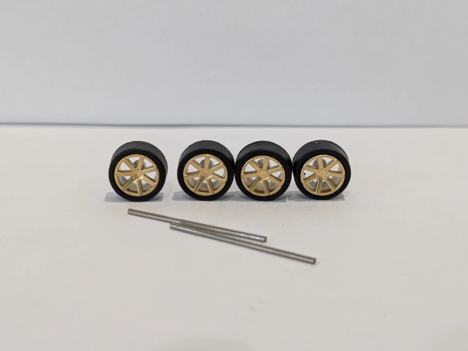 Ruedas y neumáticos estilo jinete real nicho cóncavo dorado escala 1:64 10 mm Foto 1 de 1