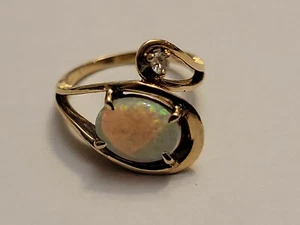 Anillo vintage de ópalo y diamantes de 14K - Imagen 1 de 7