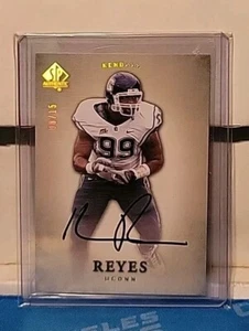 2012 SP Authentic Gold Auto /15 Kendall Reyes On Card Auto RC - Picture 1 of 2