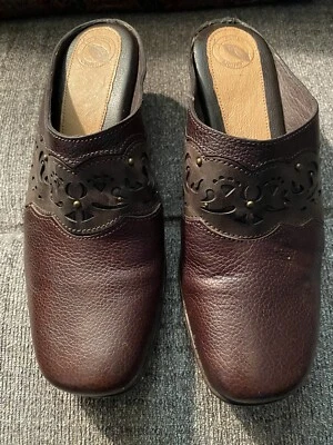 Zuecos Bridgette de cuero marrón Nurture para mujer talla 8 Foto 1 de 4