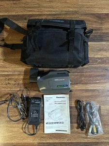 Panasonic Palmcorder VHS-C 150 xDigital model PV-L550D Untested - Picture 1 of 13