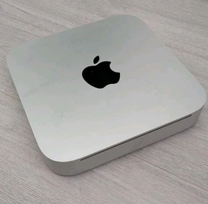 APPLE MAC MINI A1347 macos High Sierra INTEL 2.4ghz CPU 2GB RAM 320GB Hard drive - Picture 1 of 14