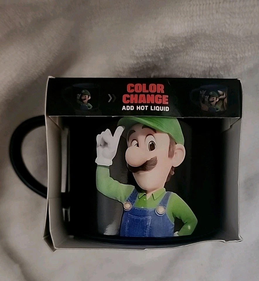 Super Mario Bros Color Change Mug Brand Zak 15 Oz
