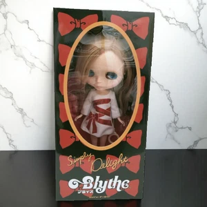 Neo Blythe Simply Delight con accessori bambola Hasbro Takara Tomy 2012 usata Giappone - Foto 1 di 7