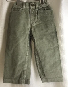 Pantalones verdes de pana de 5 bolsillos Vineyard Vines para niños pequeños 2T - Imagen 1 de 11