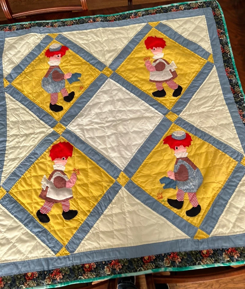 Handmade Hand Sewn Raggedy Ann and Andy Baby Crib Quilt 46x46 Made In 2004 - Image 1 of 4