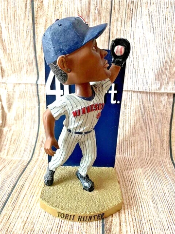 TORII HUNTER Bobble Dobbles Bobblehead Doll Robbing Home Run Minnesota Twins Cover