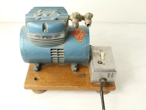 Vintage PAASCHE DIAPHRAGM AIR COMPRESSOR PAASCHE With Switch. - Picture 1 of 5