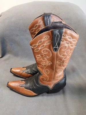 De Colección Botas Vaqueras Matisse Floral Bordado Cuero Cremallera Lateral Mujer 8.5M Brasil Foto 1 de 4