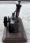 Fleischmann Dampfmaschinen-Modell Schmiedfigur mit Hammerwerk W. Germany