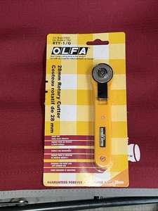 OLFA RTY-1/G 28mm Rotary Cutter Model# 9551 Arts Crafts Small Projects Japan - Picture 1 of 7