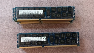 256GB (16x16GB) PC3L-12800R DDR3-1600MHz 2Rx4 Reg ECC Hynix HMT42GR7AFR4C-PB - Photo 1/2