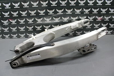 2019 YAMAHA YZ250FX 14-18 250F OEM SWINGARM SWING ARM SUSPENSION 1SL-22110-01-00 - Image 1 of 4