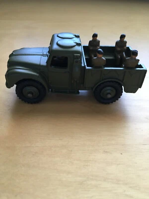 DINKY TOYS NO.641 VINTAGE HUMBER ARMY 1 TON CARGO TRUCK, DRIVER AND PASSENGERS - Image 1 of 4