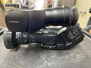 Sony XDCAM PMW EX3 HD Camcorder with Interchangeable Lens System - Picture 1 of 12