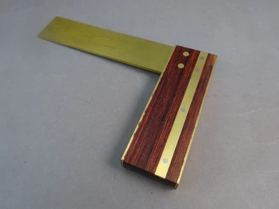 Bridge City Tool Works TS-1.5 Tri Square en madera Juara, serie Signature. Foto 1 de 4