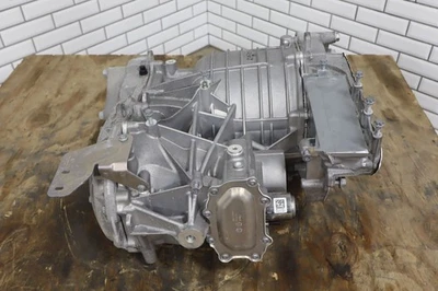 2023 Fisker Ocean One OEM Rear Drive Motor 8700 Miles FM2920600022A Foto 1 de 4