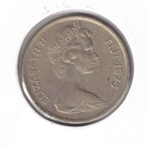 1975 Fiji Circulated QEII & Fijian Drum Five Cent coin!