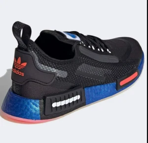 Zapatillas espaciales Adidas originales para hombre negras NMD_R1 NMD R1 Spectoo FX6819 - Imagen 1 de 14