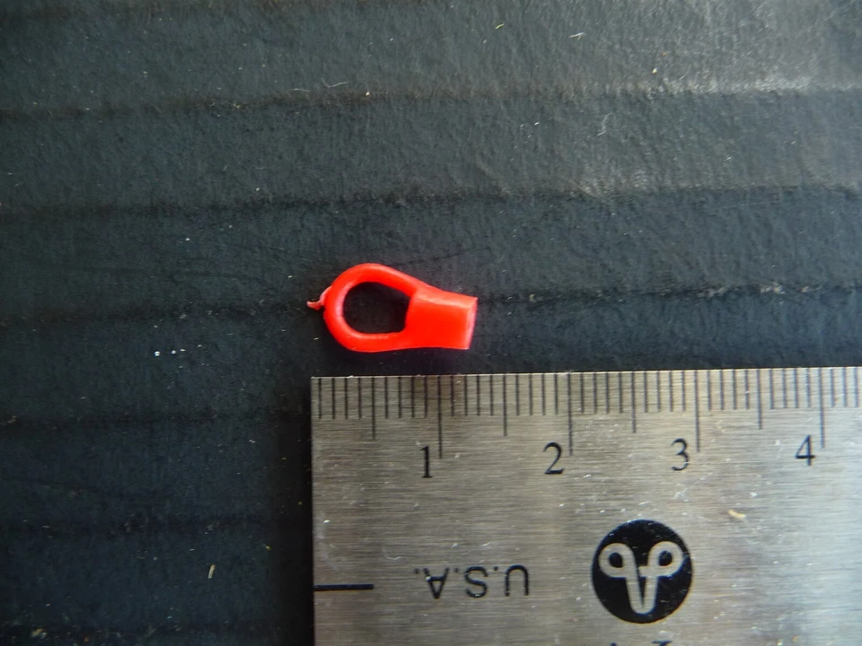 CORGI Red Plastic Trailer Tow Eye Repro - Image 1 of 1