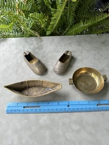 VINTAGE SOLID BRASS BOAT ASHTRAY TRINKET HOLDER BONUS 2 SHOES & DRAGON GREAT LOT - Picture 1 of 9