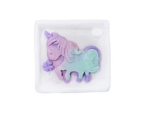 ganz süss! Einhorn Relief Seife handgemacht rund Unicorn EinSeifer Kult Geschenk - Bild 1 von 2
