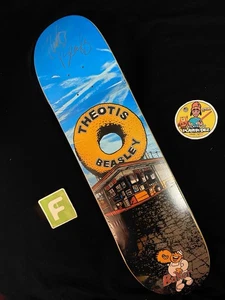 RARO FIRMADO Theotis Beasley Randy’s Donuts LA Baker tabla de skate AUTÓGRAFO - Imagen 1 de 7