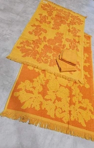 2 Cannon Monticello Sunset Orange Yellow Sculpted Floral Bath Towels Sears Wash - Picture 1 of 7