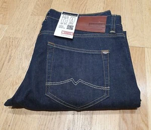 Jeans uomo Mustang Oregon Tapered blu scuro slim fit vita bassa prezzo consigliato: 79,95 € - Foto 1 di 4