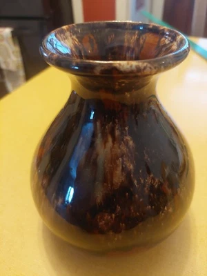 Mc Coy Pottery Vase #731 - Image 1 of 4