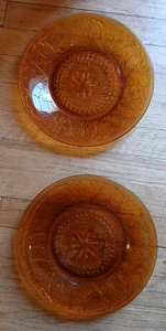 Vintage Indiana Tiara Glass Golden Amber Dinner Plate 10.25 Inches Set Of 2 - Picture 1 of 4