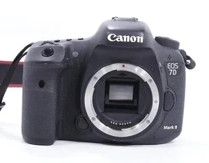 Canon EOS 7D Mark II 20.2MP Digital SLR Camera - Free Shipping - Picture 1 of 5
