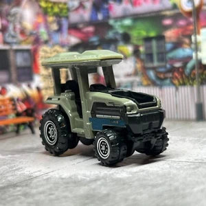 Matchbox MONARCH EV TRACTOR 1:64 Diecast Model Car - Excellent Condition - Picture 1 of 6