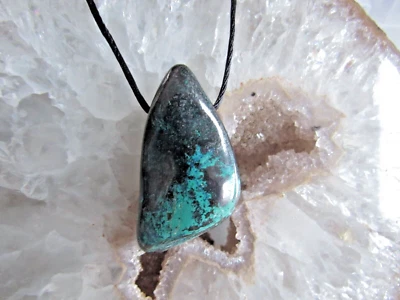 SHATTUCKIT Trommelstein Edelstein ANHÄNGER Schmuck gebohrt A-Qualität + BAND Nr7 - Bild 1 von 2