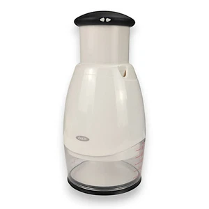 OXO Good Grips Chopper, Funzione di Spinta, Capacità 1 Tazza, 7 in - Foto 1 di 5