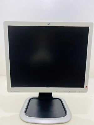 HP Compaq LA1951G 19" TFT Active Matrix LCD Monitor - Grade B - Image 1 of 4