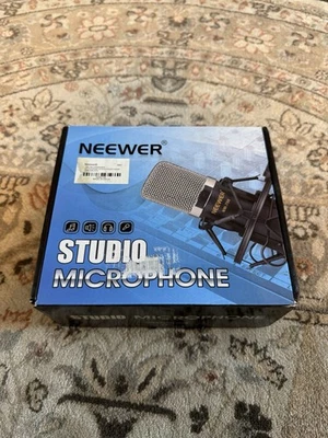 NEEWER NW-700 Professional Studio Recording Broadcasting Condenser Microphone - Image 1 of 4