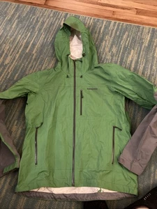 Patagonia Mens Windbreaker Large Green - Picture 1 of 10