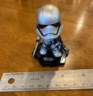 Captain Phasma - Star Wars Last Jedi Funko Mystery Mini Bobble Figure !! - Image 1 of 3