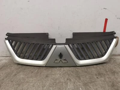 REJILLA DELANTERA MITSUBISHI OUTLANDER 2010-2013 MK2 FACELIFT #94308 Foto 1 de 4