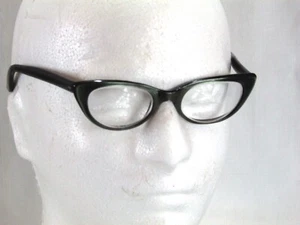 Vintage Black Green Safilo Fedre Cat Eye Glasses 5 1/2" Cateye 50s 60s New Wave - Picture 1 of 7