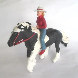 Vaquera Audrey En Transmisión Luz JUEGO CABALLO Y JINETE PVC Plástico SAFARI LTD 2010 - Imagen 1 de 8