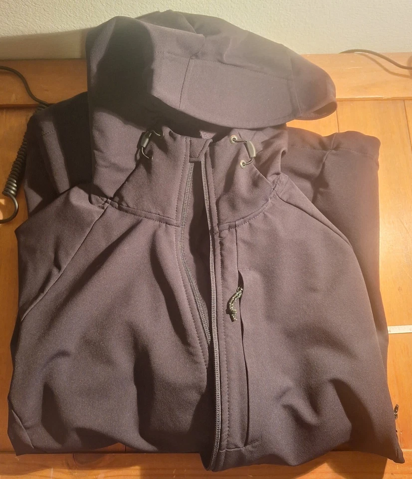 Chaqueta Kirkland Signature Soft Shell para dama / negra / talla S Foto 1 de 4