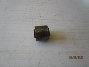 1 SILENT BLOC AMORTISSEUR AR BARRE STABILISATRICE ET BIELLETTE PEUGEOT 203 403 - Imagen 1 de 2