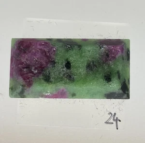 RUBIN ZOISIT FREEFORM Ruby Zoisite , Cabochon Tanzania - Picture 1 of 2