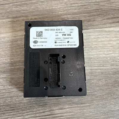 Volkswagen Jetta 2015-2018 entrada sin llave módulo de control de bloqueo antirrobo OEM Foto 1 de 4